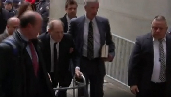 Harvey Weinstein arrives at NY court