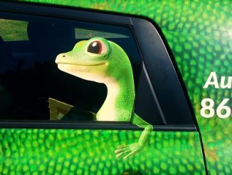 Geico Insurance Gecko car