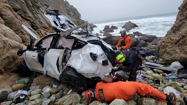 crashed Tesla California