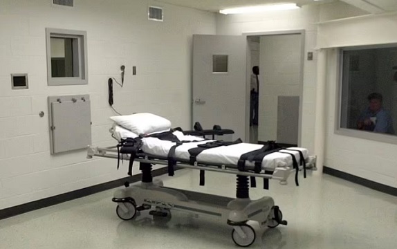 Alabama lethal injection chamber Holman Correctional Facility in Atmore