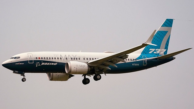 Boeing 737 MAX 8