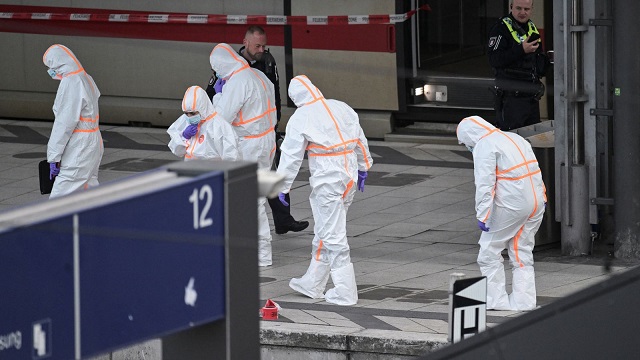 Hamburg knife attack forensic