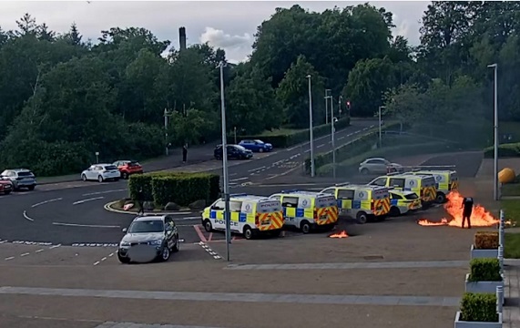 Jamie Taylor molotov cocktail attack outside Livingston police station