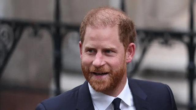 Prince Harry enters Royal Courts of Justice