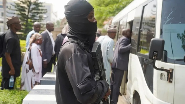 Nigeria Federal High Court coup defendants boarding